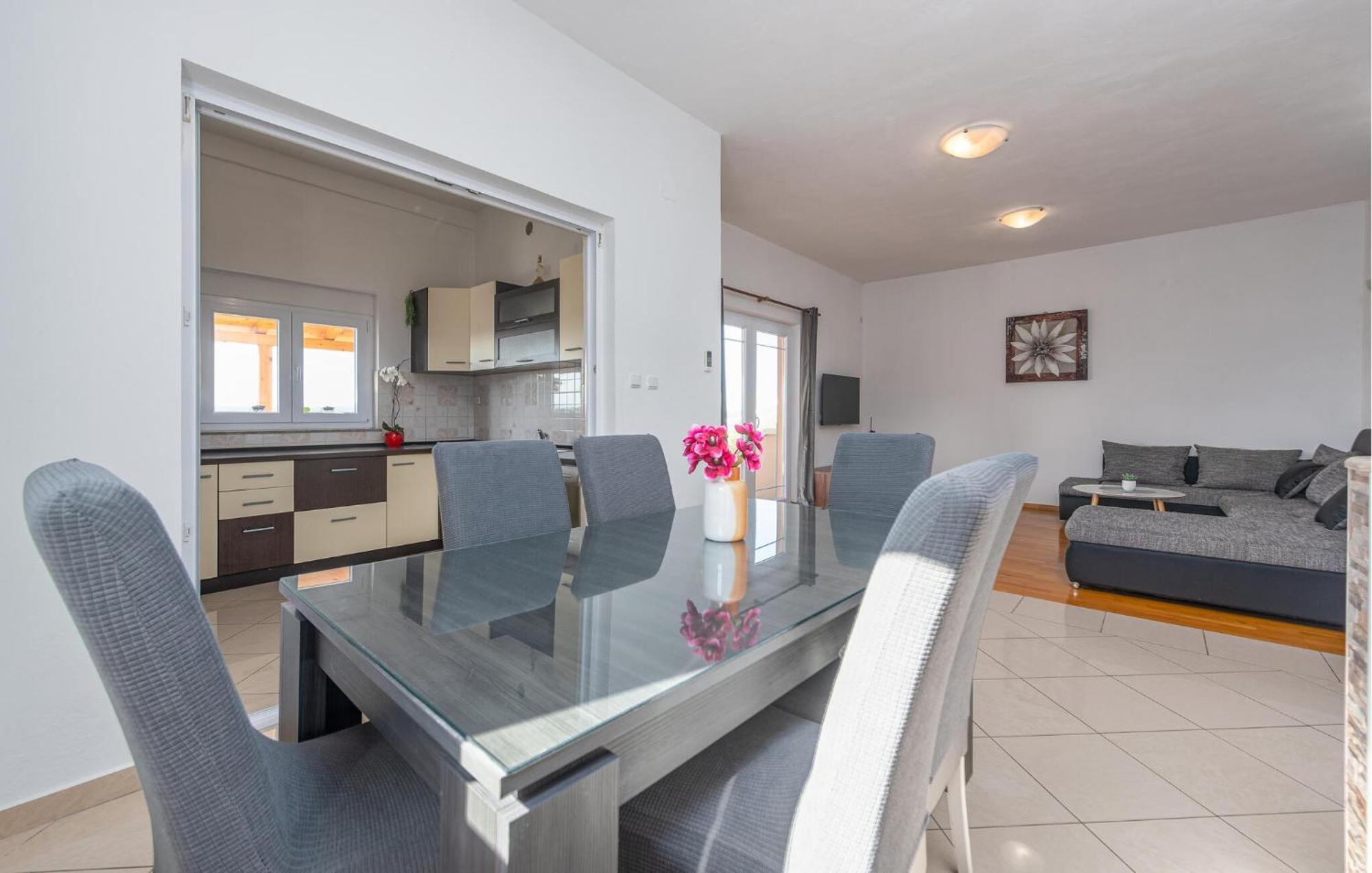 Beautiful Apartment In Maslenica With Kitchen Exteriér fotografie